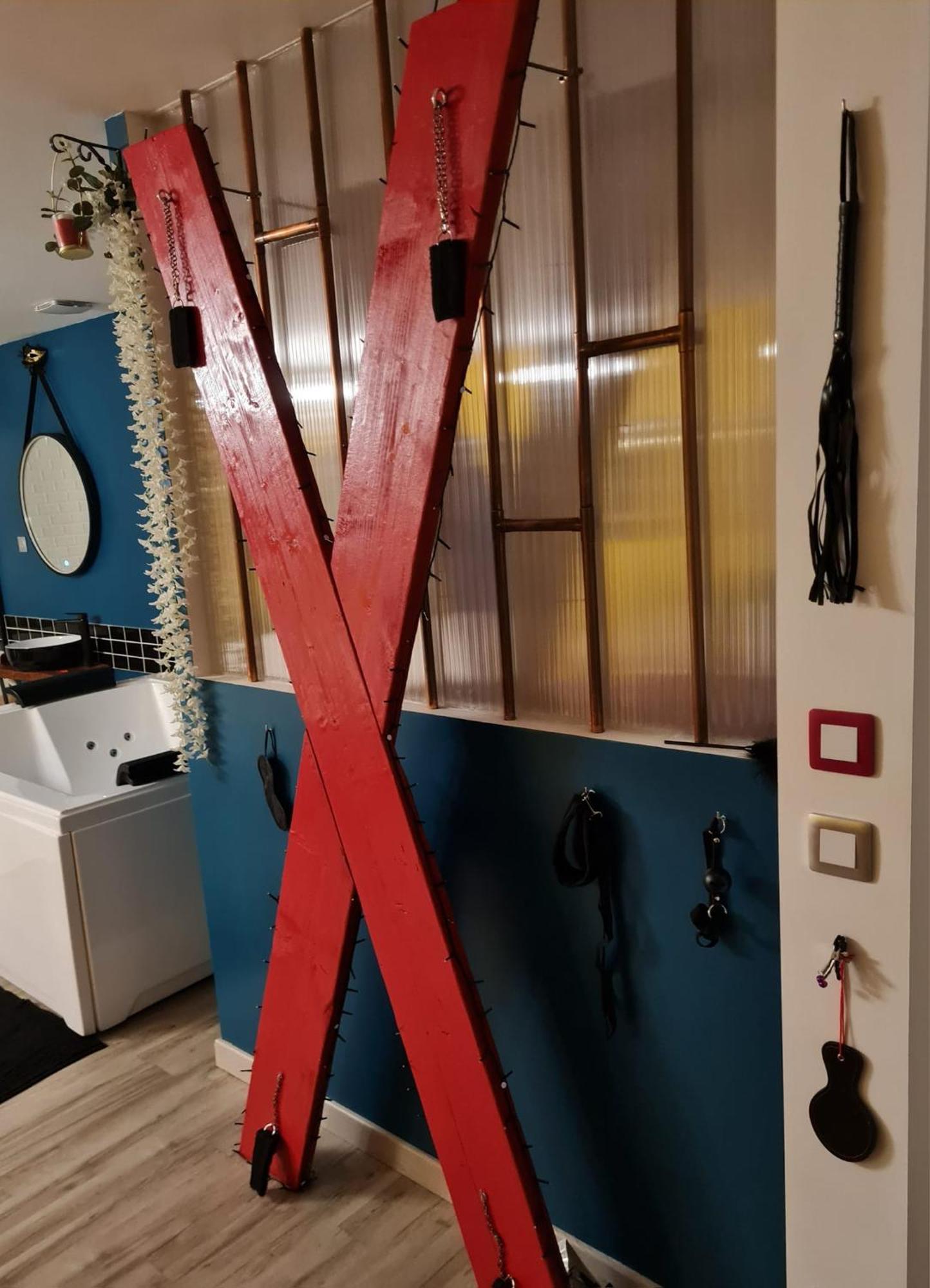 Nuit Insolite-Room Love Saint-Germain  Bagian luar foto